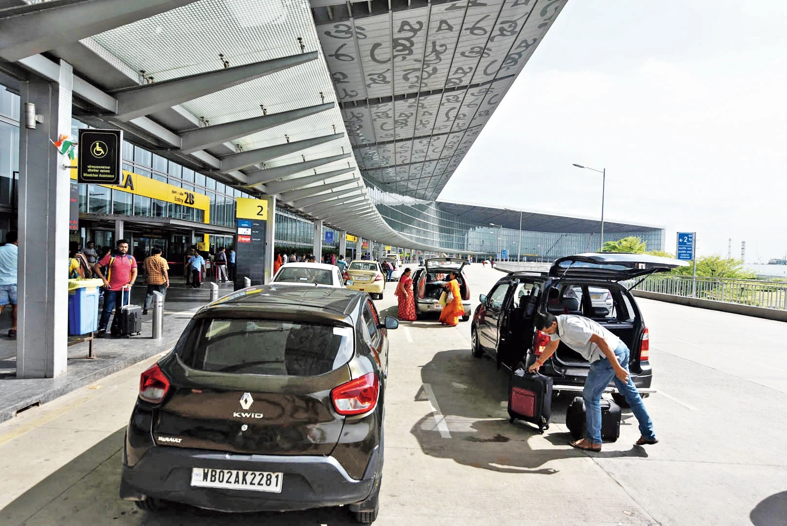 Bristol airport parking